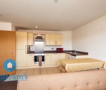 1 bed Apartment for Rent - Photo 5