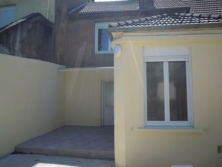 Location Maison 3 pièces 78m² - Photo 5