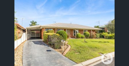 Modern Family Living In Kangaroo Flat - Photo 3