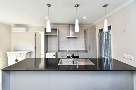 Modern & Easy Living - Photo 5