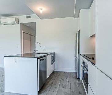 2320 Rue Tupper Montréal (Ville-Marie), QC H3H - Photo 6