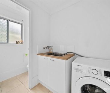 WALKING DISTANCE TO GARDEN CITY, LUXURY TOWNHOUSE FOR RENT, AIRCON ... - Photo 2