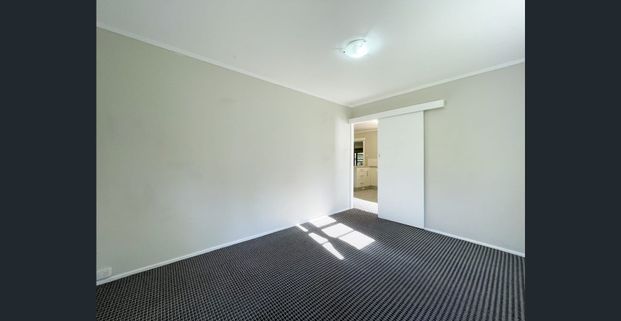 AFFORDABLE FOUR BEDROOM KORORA HOME - Photo 1