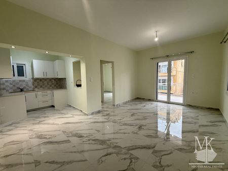 Ενοικίαση κατοικίας, 45 τ.μ., Νέα Παλάτια, 450 € - Photo 2