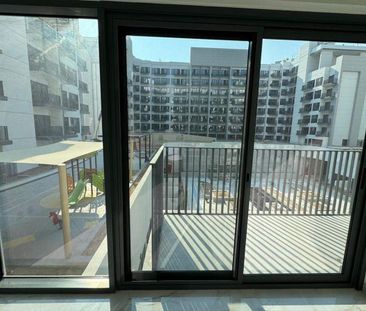 Pool View | Chiller Free | Brand New - Photo 2