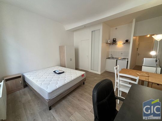Location Appartement 1 pièce 23m² - Photo 1