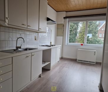 Duplex met 2 slaapkamers, garage en terras. - Foto 6