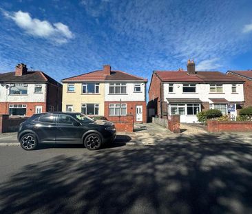 3 bedroom semi-detached house to rent - Photo 3