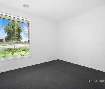 7 Sundance Boulevard, Winter Valley - Photo 4