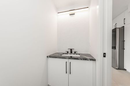 For Lease - 1975 Banff Avenue Unit# C, Hunt Club - South Keys and Area, Ontario - Photo 5