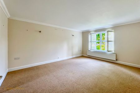 2 bed flat to rent in Water Lane, Angmering, BN16 - Photo 4