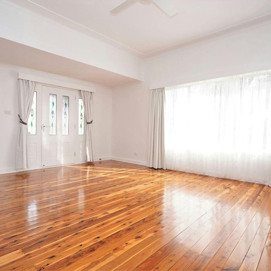 CENTRAL GRIFFIH - Photo 1