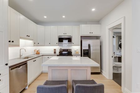 For Lease - 187 Clendenan Avenue Unit# Main, Toronto, Ontario - Photo 5