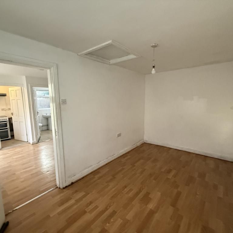1 bedroom bungalow to rent - Photo 1