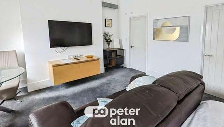 High Street, Merthyr Tydfil, CF47 - Photo 2