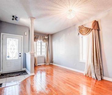 For Lease - 31 Vincent Street, Brampton, Ontario - Photo 2