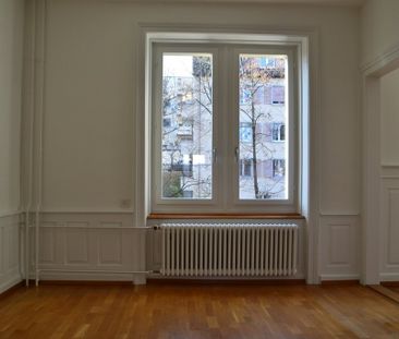Sanierte Altbauwohnung in Jugendstil-Haus - Foto 1