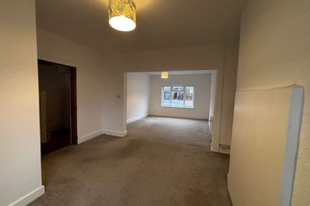 Western Road - Photo 2