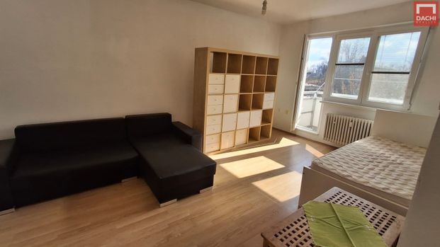 Pronájem bytu 2+1 52 m² - Photo 1