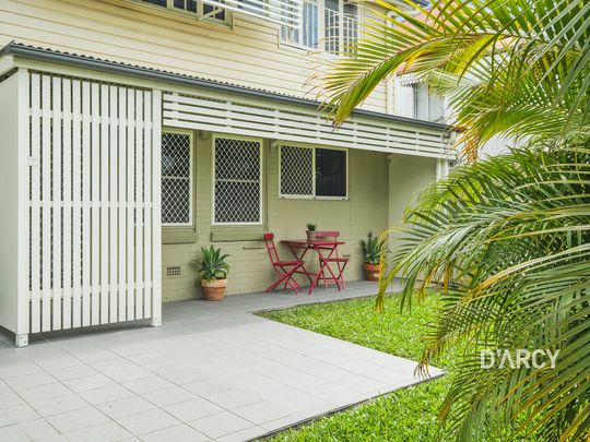 2/53 SOMERSET ST - Photo 1