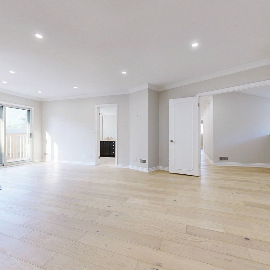 For Lease - 8 Elliotwood Court, Toronto, Ontario - Photo 1