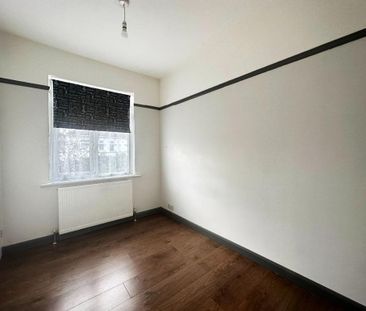 2 bedroom maisonette to rent - Photo 4