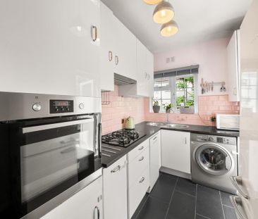2 bedroom maisonette to rent - Photo 3
