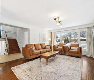 160 CAINES AVENUE - Photo 1