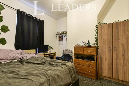 4 bedroom house to rent - Photo 4