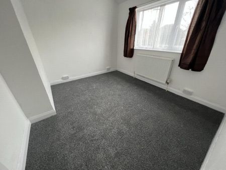 3 bedroom townhouse to rent - Photo 3