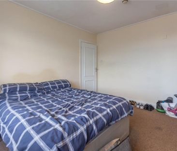 4 bedroom house to rent - Photo 3