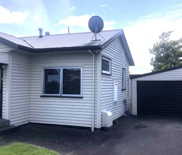 Cosy Two Bedroom Home - Photo 2