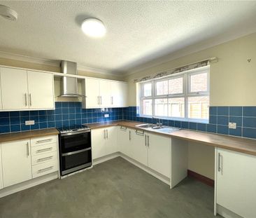 Available early March, The Vicarage is a beautifully presented, fou... - Photo 5