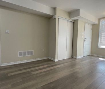 For Lease - 80 Orchid Place Drive Unit# 202, Toronto, Ontario - Photo 3