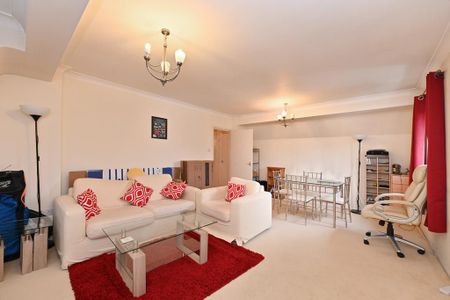 1 bedroom flat to rent - Photo 3