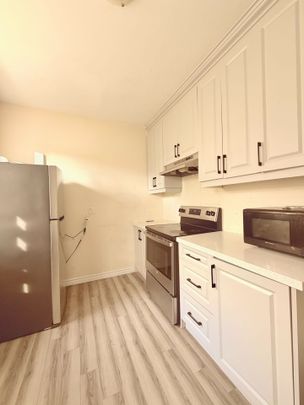 For Lease - 544 Dundas Street, London East, Ontario - Photo 1