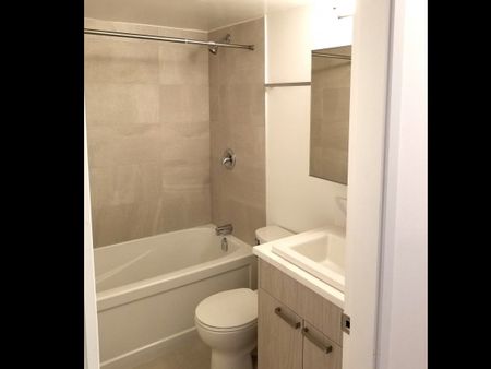 Fairview Court - Photo 4