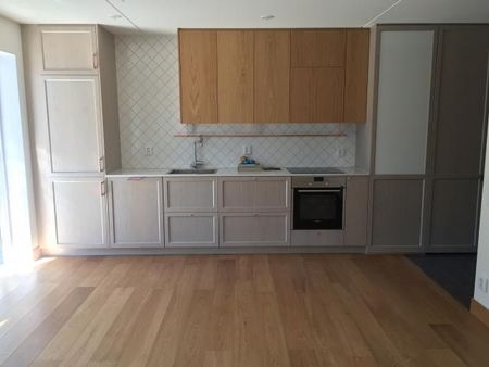 Nybyggd 1:a med balkong vid Brommaplan för långtidshyra - Photo 2