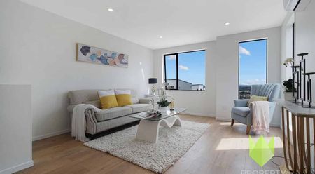 Immaculate 3-Bedroom Townhouse in Papakura - Photo 2