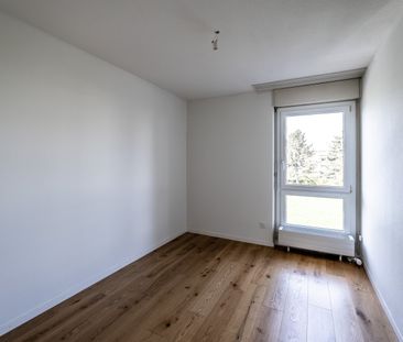 Perfekt für Familien - 4.0-Zi. Wohnung im 2. OG mit Balkon - Foto 4