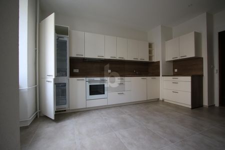 DANS UN QUARTIER TRANQUILLE PROCHE DU CENTRE - Foto 5