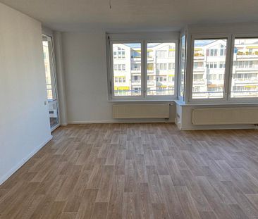 Einziehen und wohlfühlen: 3-Zimmer-Wohnung mit Balkon - Foto 1