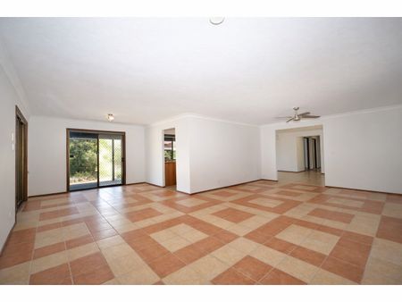 ACREAGE IN THE HEART OF PARKWOOD - Photo 4