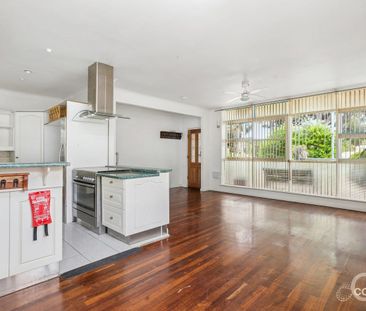 Accessible 3-Bedroom Family Home with Solar - Photo 6