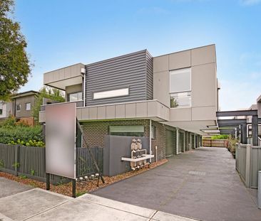 The pick of Pascoe Vale! - Photo 3