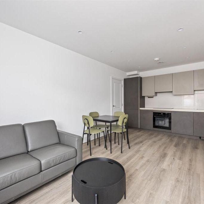 1 bedroom flat to rent - Photo 1