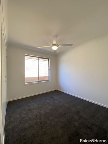 4 Bedroom Family Home - Photo 4