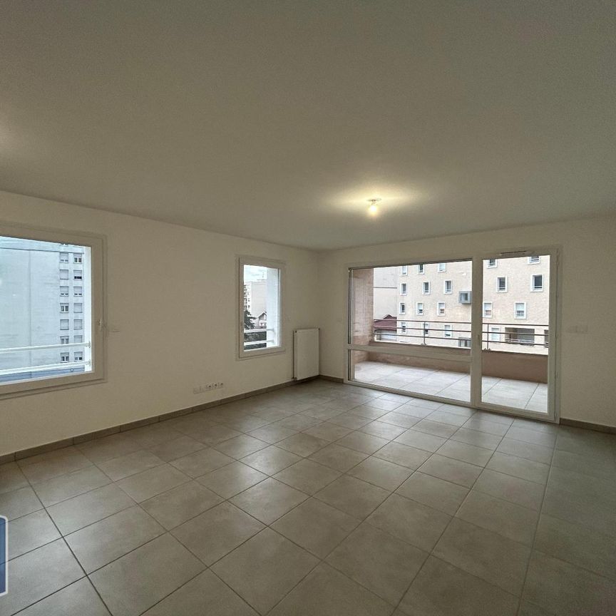 Location Appartement 3 pièces 60m² VILLEURBANNE 69100 - Photo 1