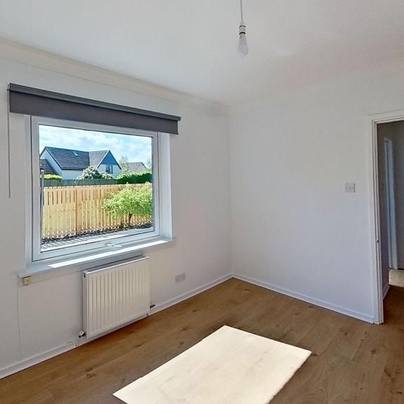 2 bedroom property to rent - Photo 1