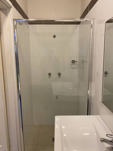 1 Bedroom Unit in the heart of Chatswood - Photo 5